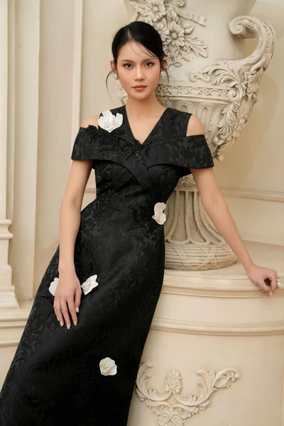 Iris Noir Dress – Đầm dạ hội Jacquard