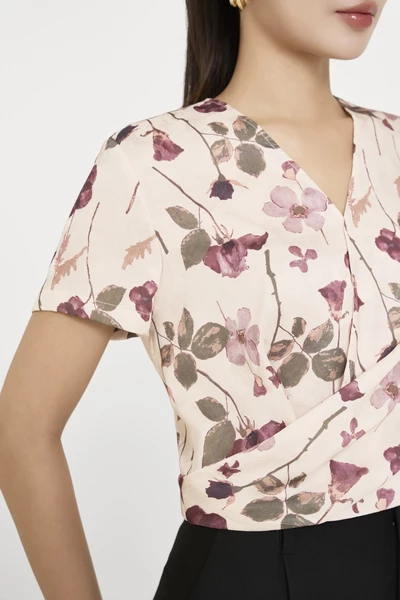 Floral V Neck Blouse - Áo sơ mi họa tiết