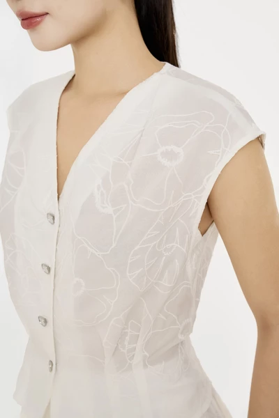 Urban Grace Blouse – Áo ôm cổ V