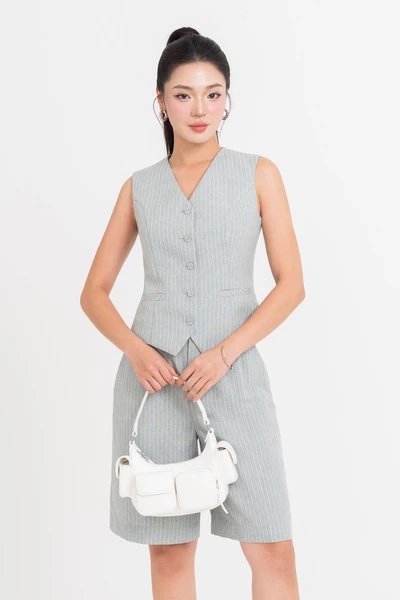 Urban Grace – Quần shorts lưng cao