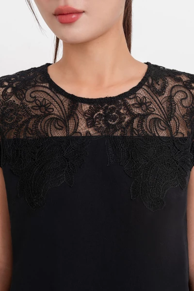 Lace Summer Top - Áo kiểu phối ren