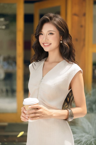 Detail Midi Dress – Đầm ôm tay hến