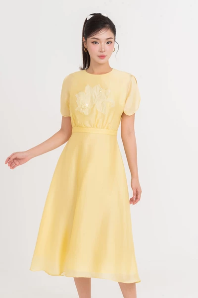 Đầm lụa hoa tay liền
