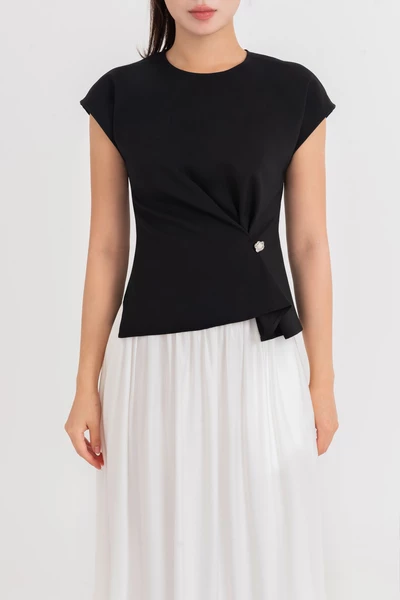 Sleek Charm Top - Áo ôm Tuytsi