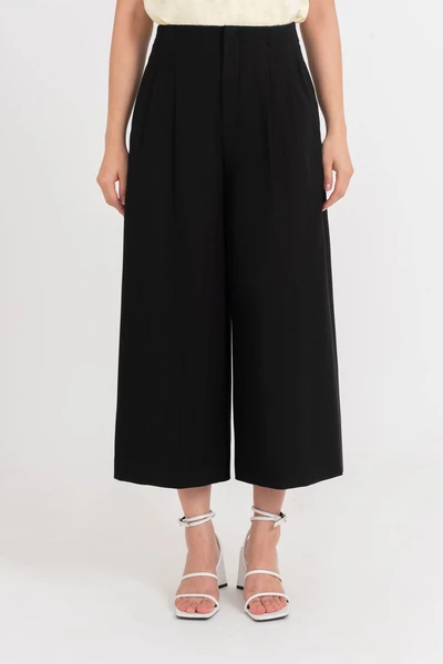 Wide Leg Culottes - Quần lửng Tuytsi