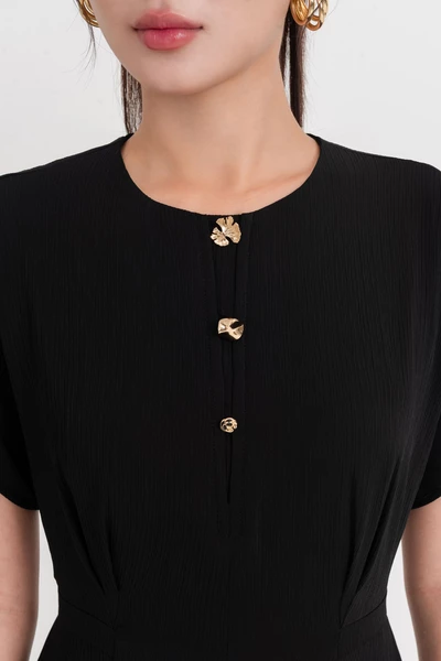 Black Elegance Dress – Đầm lụa xòe