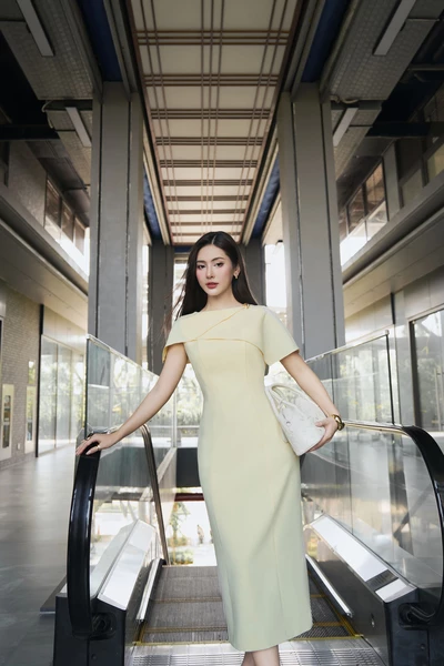 Shoulder Midi - Đầm ôm Tuytsi