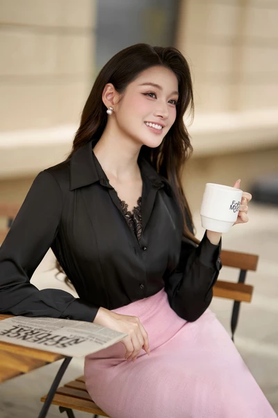 Áo sơ mi Lace Collar