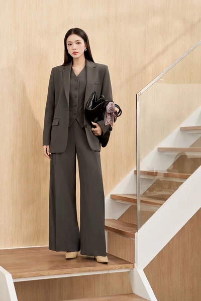 Áo Gile Urban Chic Ensemble