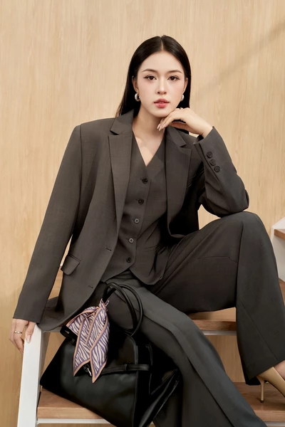 Áo Gile Urban Chic Ensemble