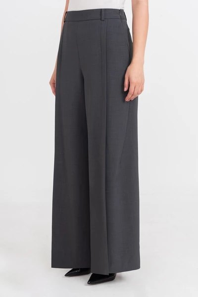 Quần dài Urban Chic Ensemble