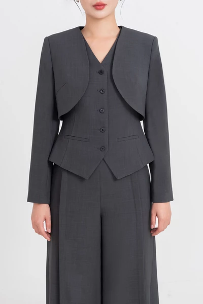 Áo khoác Urban Chic Ensemble