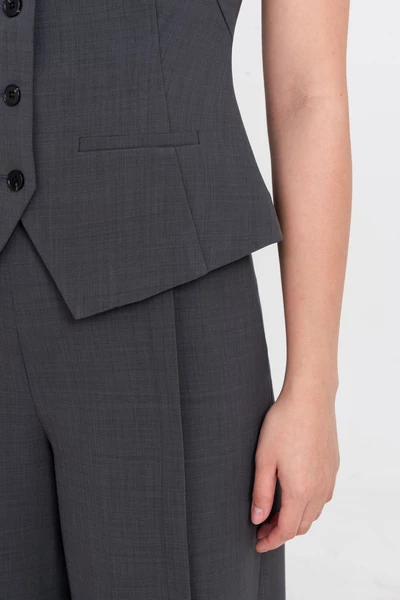 Áo Gile Urban Chic Ensemble