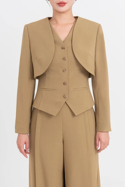 Áo khoác Urban Chic Ensemble