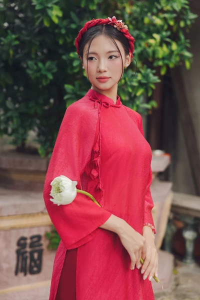 Áo dài Hồng Minh
