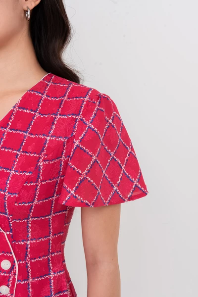 Đầm caro xòe Chic Flared