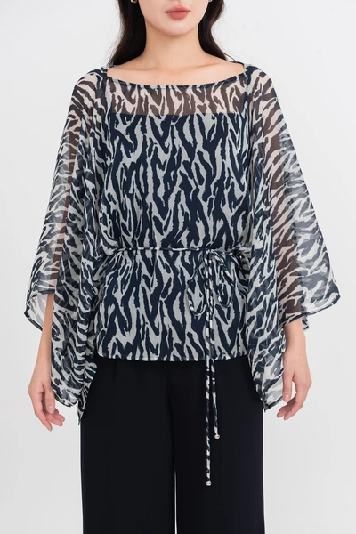 Áo kiểu họa tiết Print Cape