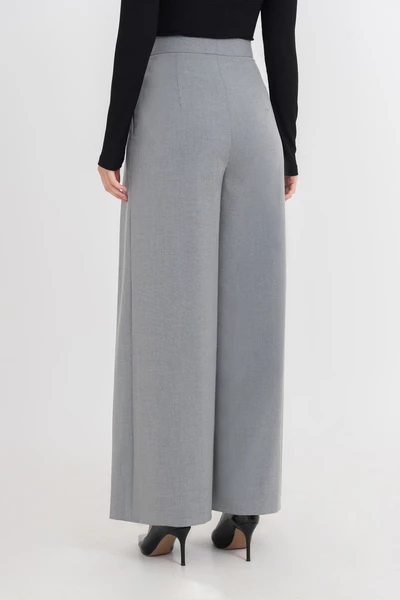 Quần suông xếp ly Urban Classic