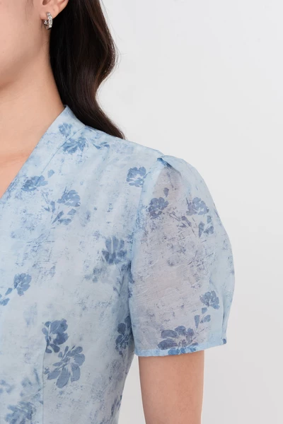 Áo blouse hoa xanh cổ V