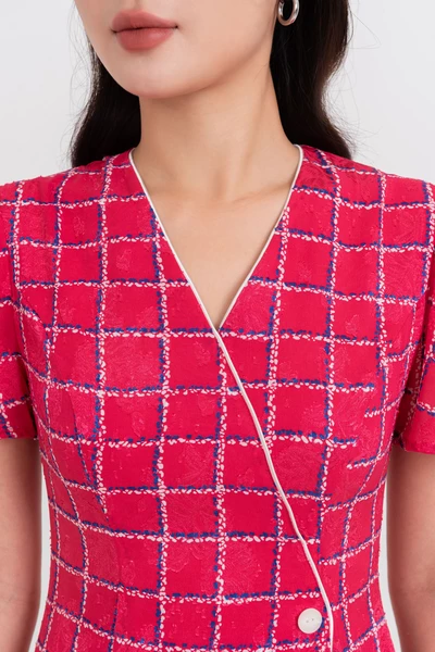 Đầm caro xòe Chic Flared