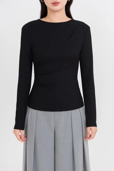 Áo thun ôm Timeless Basic