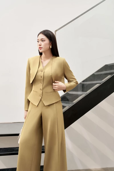 Áo Gile Urban Chic Ensemble