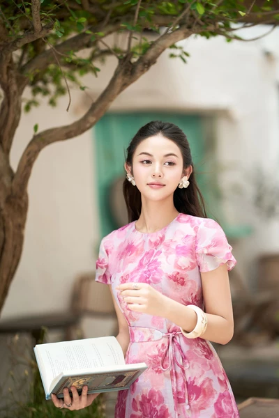 Midi Flora Dress