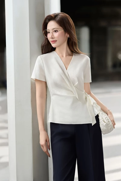 Áo sơ mi cách điệu Wrap