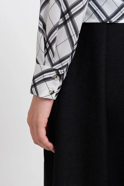 Áo sơ mi caro cổ vest Grace