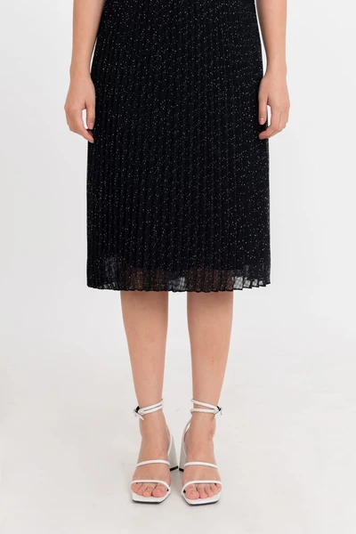 Đầm chấm bi Clara Pleated