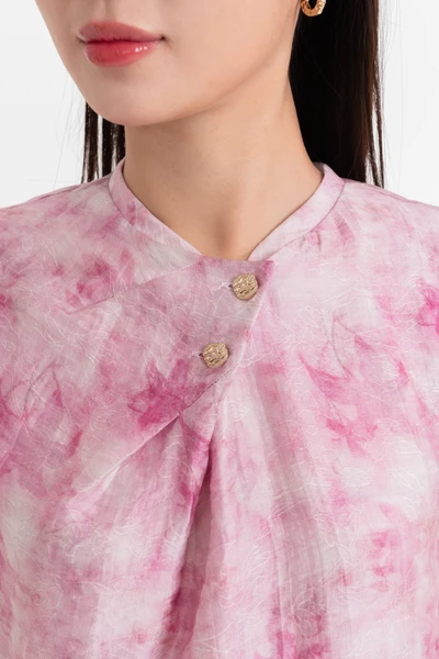 Áo sơ mi lụa Petal Blouse