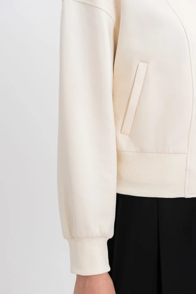Áo khoác Cream Bomber