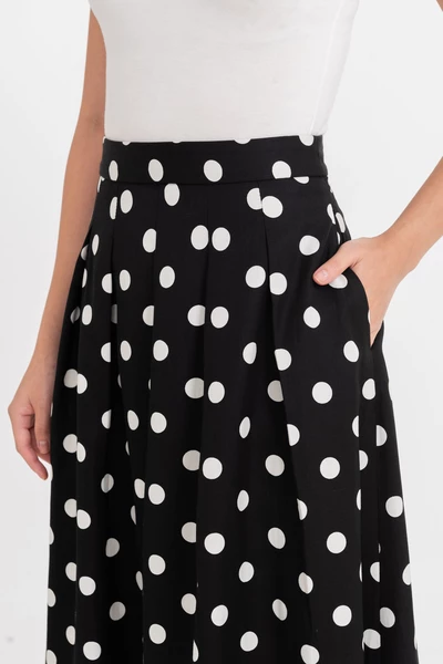 Chân váy midi chấm bi Retro