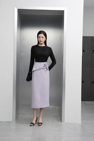 Áo thun ôm Timeless Basic