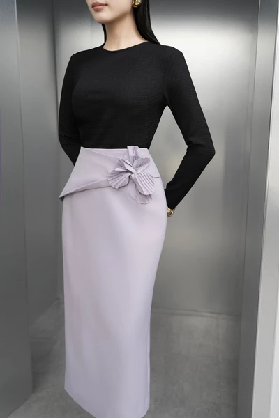 Áo thun ôm Timeless Basic