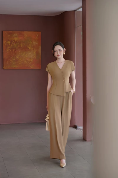 Quần Tây ống suông Subtle