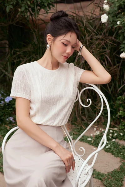 Áo thun dệt vân cổ tròn