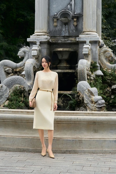 Chân váy bút chì Tweed