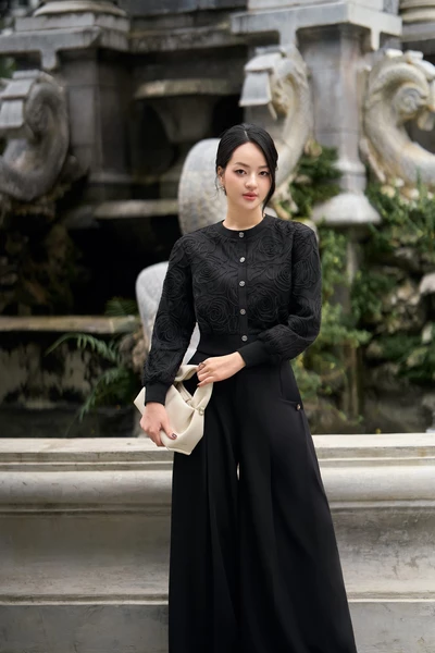 Áo khoác ren dệt kim Floral