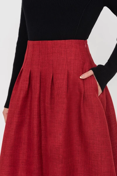 Chân váy xòe Red Flare