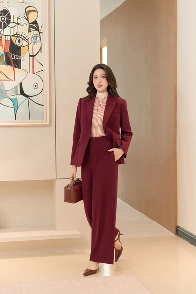 Quần Tây Ruby Straight