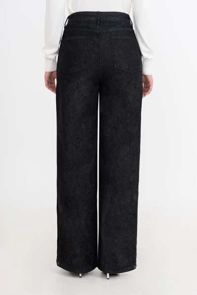 Quần Jeans ống suông Ladie