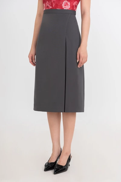 Chân váy A xẻ tà