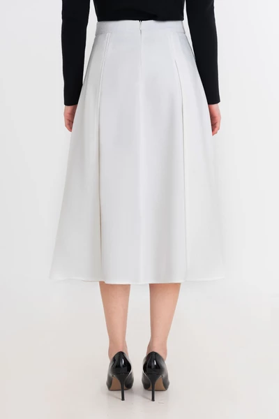 Chân váy xếp ly White Pleated