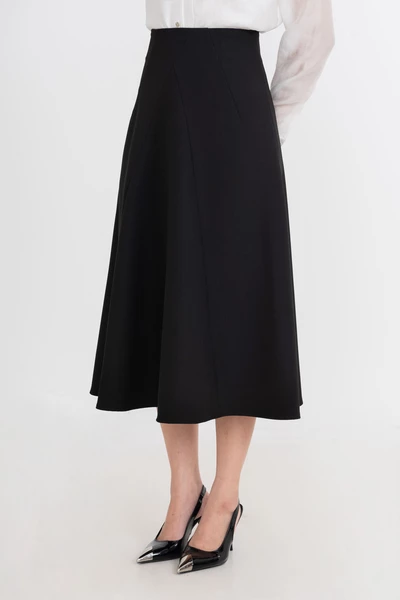 Chân váy xếp ly Tuytsi