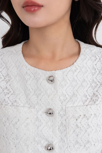 Áo sơ mi ren Croptop