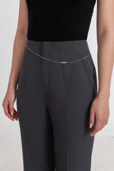 Quần âu ống loe classic