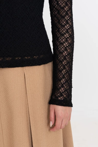 Áo thun ren Elise Grace