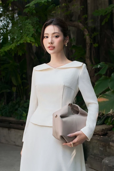 Đầm xòe Clara Essence