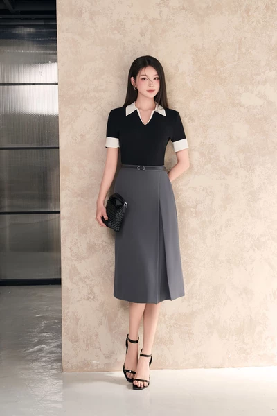 Áo thun ôm cổ bẻ